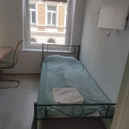 Familienappartement Zentrumsnah Apartment *